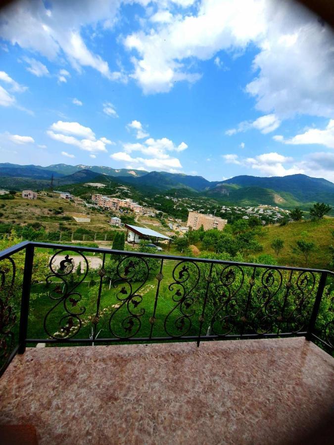 Guest House Ijevan'S Garden Exterior foto