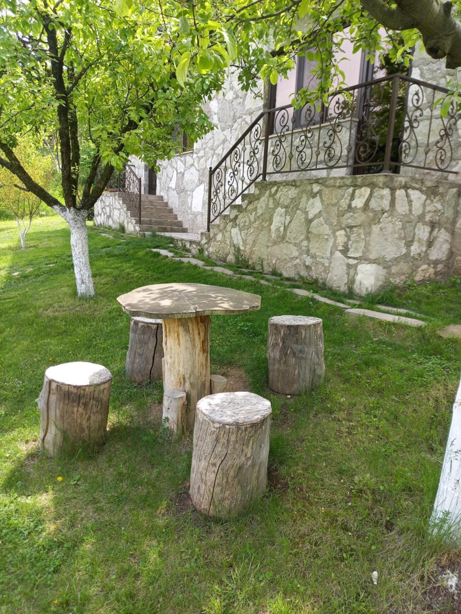 Guest House Ijevan'S Garden Exterior foto